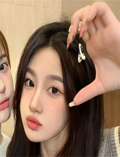 美女直播视频哔哩哔哩-樱花影视电视剧电影